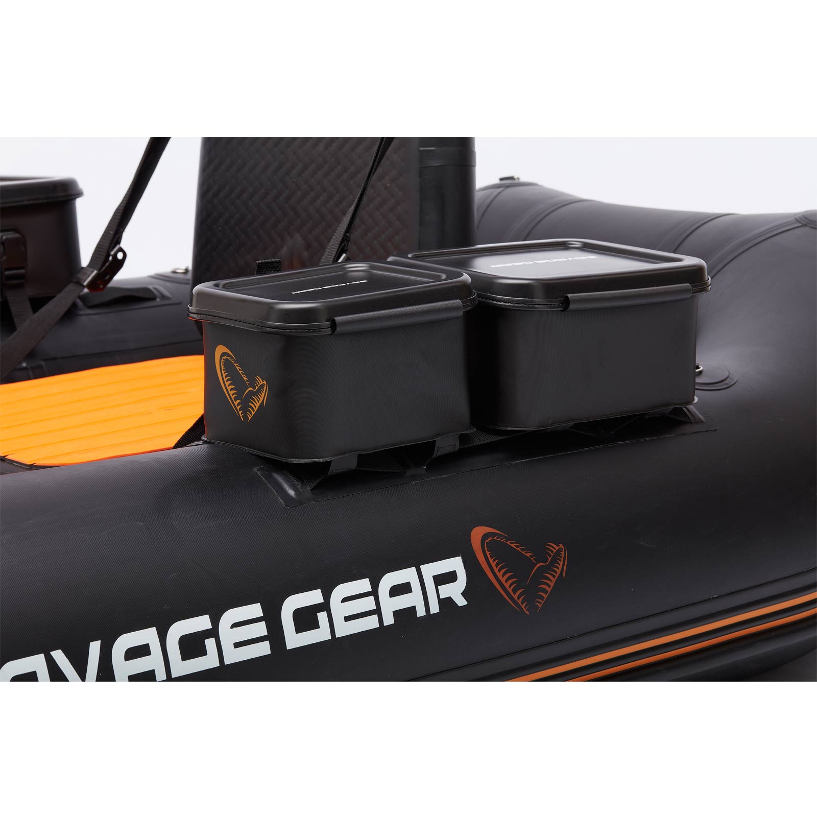 Savage Gear BELLY BOAT PRO-MOTOR 180  Detail1